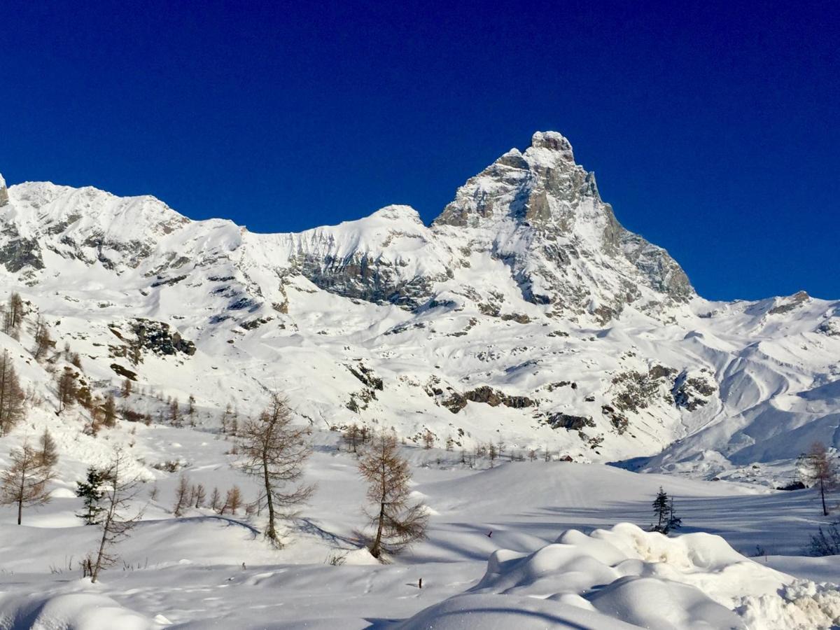 3 Chalets Aparthotel Breuil-Cervinia Exterior photo